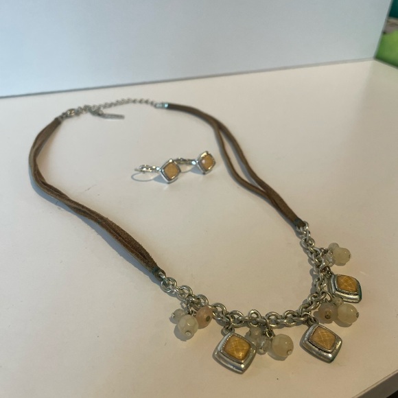 Amber Jewelry Set! Necklace and Eaarings - Picture 6 of 8